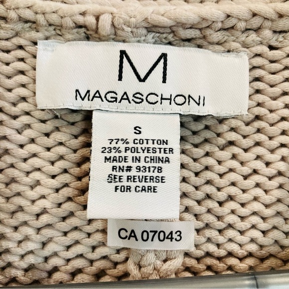 MAGASCHONI Sz S Open Front Drop Shoulder Super Soft Knit Cropped Ribbed Hem Vest - Picture 2 of 6